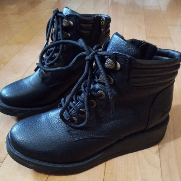 Blowfish Black Leather Moto Ankle Boots - Picture 1 of 10